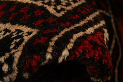Baluch Red Hand Knotted 30 X 47 Area Rug 253-28261 Image 6