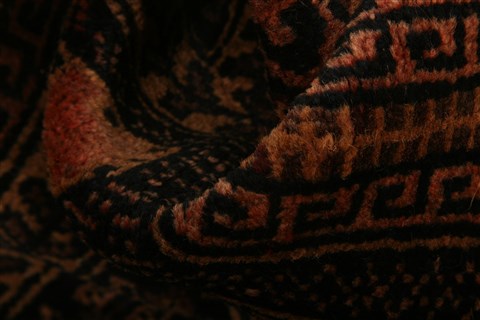 Baluch Red Hand Knotted 30 X 47 Area Rug 253-28267 Image 1
