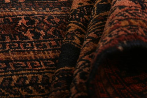Baluch Red Hand Knotted 30 X 47 Area Rug 253-28267 Image 2