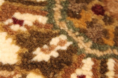 Jaipur Yellow Hand Knotted 60 X 811 Area Rug 250-28268 Image 6