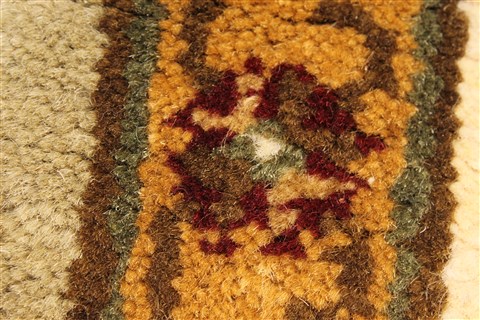 Jaipur Yellow Hand Knotted 60 X 811 Area Rug 250-28268 Image 7