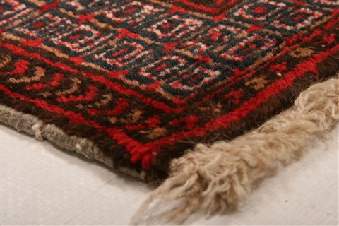 Baluch Beige Hand Knotted 28 X 44 Area Rug 100-28274 Image 5