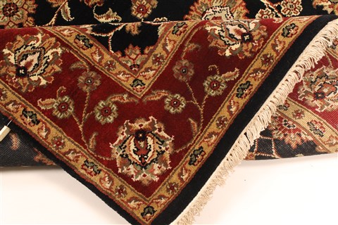 Jaipur Black Hand Knotted 50 X 70 Area Rug 250-28281 Image 5