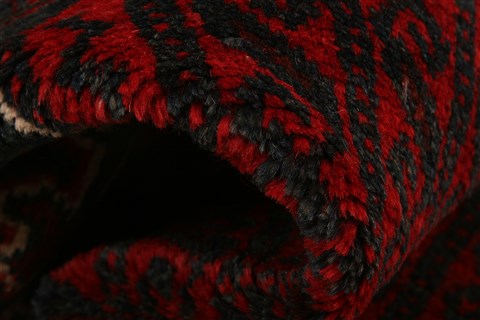 Baluch Red Hand Knotted 30 X 47 Area Rug 100-28283 Image 1