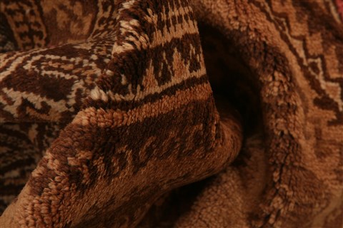 Baluch Brown Hand Knotted 29 X 45 Area Rug 253-28284 Image 1