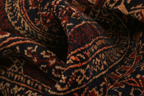 Baluch Red Hand Knotted 30 X 47 Area Rug 253-28287 Image 2