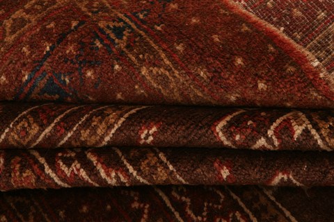 Baluch Red Hand Knotted 30 X 47 Area Rug 100-28294 Image 3