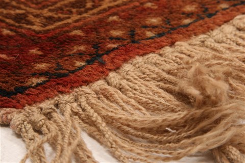 Baluch Red Hand Knotted 30 X 47 Area Rug 100-28294 Image 5