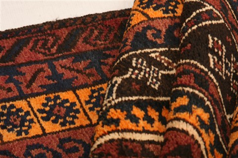 Baluch Red Hand Knotted 29 X 47 Area Rug 253-28300 Image 2