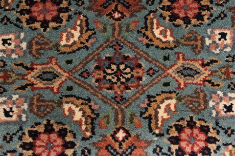 Bidjar Beige Runner Hand Knotted 28 X 60 Area Rug 250-28310 Image 9