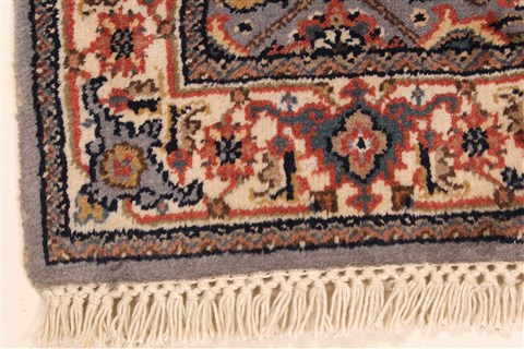 Mahi Blue Hand Knotted 20 X 40 Area Rug 250-28319 Image 7