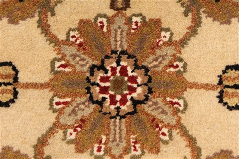 Jaipur Beige Hand Knotted 20 X 30 Area Rug 250-28333 Image 1