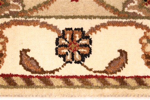 Jaipur Beige Hand Knotted 20 X 30 Area Rug 250-28333 Image 2