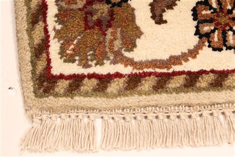 Jaipur Beige Hand Knotted 20 X 30 Area Rug 250-28333 Image 7