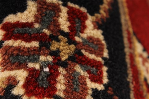 Jaipur Red Hand Knotted 20 X 30 Area Rug 250-28340 Image 5