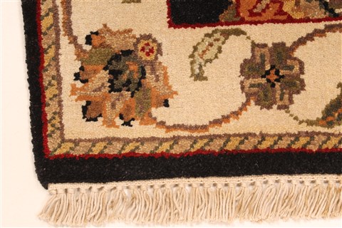 Jaipur Black Hand Knotted 20 X 30 Area Rug 250-28341 Image 1