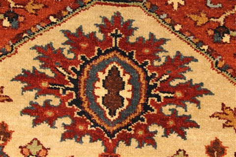 Serapi Beige Hand Knotted 40 X 60 Area Rug 250-28382 Image 10