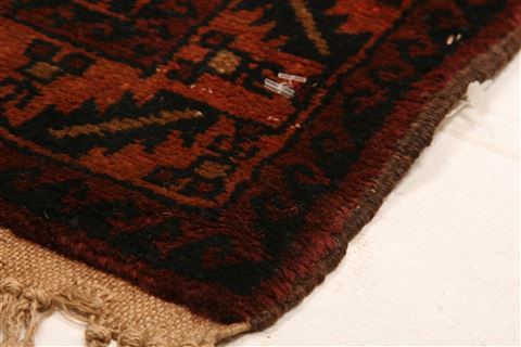 Baluch Red Hand Knotted 30 X 47 Area Rug 253-28385 Image 7