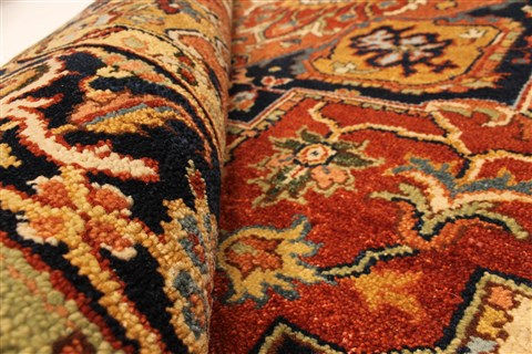 Serapi Orange Hand Knotted 40 X 61 Area Rug 250-28389 Image 7