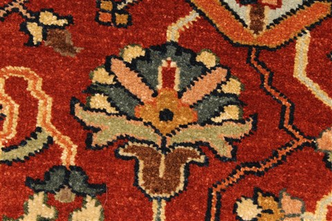 Serapi Beige Hand Knotted 310 X 60 Area Rug 250-28397 Image 4