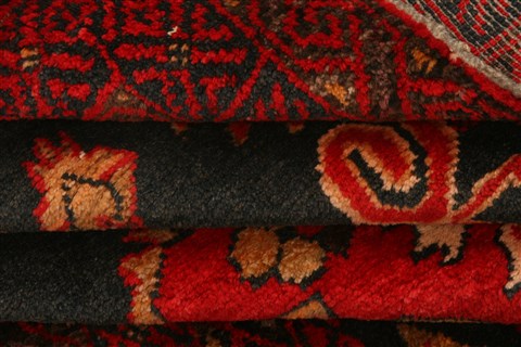 Baluch Red Hand Knotted 30 X 47 Area Rug 253-28412 Image 3