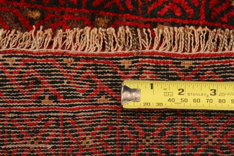 Baluch Red Hand Knotted 30 X 47 Area Rug 253-28412 Image 4