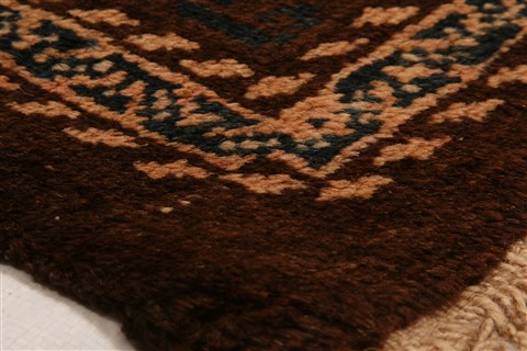 Baluch Beige Hand Knotted 30 X 47 Area Rug 100-28414 Image 5