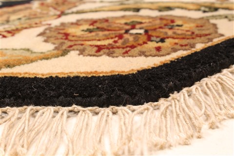 Sarouk Red Octagon Hand Knotted 186 X 186 Area Rug 250-28426 Image 1