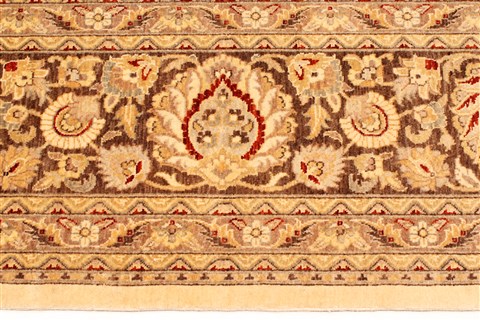 Pishavar Beige Hand Knotted 120 X 159 Area Rug 250-28435 Image 3
