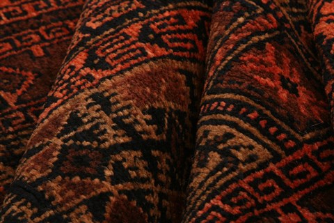 Baluch Red Hand Knotted 30 X 49 Area Rug 253-28441 Image 2