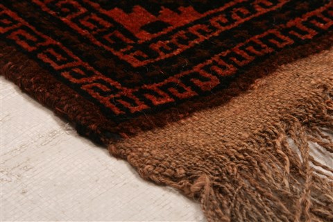 Baluch Red Hand Knotted 30 X 49 Area Rug 253-28441 Image 5