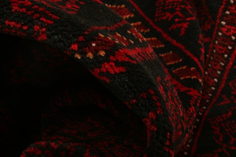 Baluch Black Hand Knotted 29 X 45 Area Rug 100-28445 Image 1