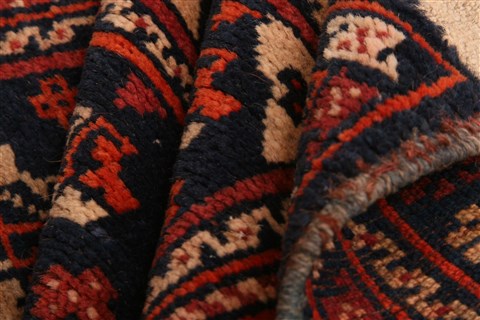 Baluch Red Hand Knotted 26 X 44 Area Rug 253-28451 Image 3