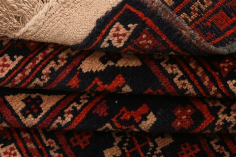 Baluch Red Hand Knotted 26 X 44 Area Rug 253-28451 Image 4