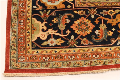 Serapi Red Hand Knotted 116 X 175 Area Rug 250-28456 Image 1