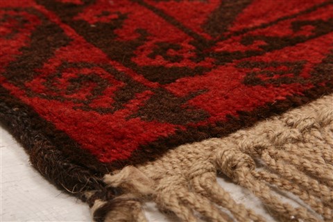 Baluch Brown Hand Knotted 30 X 47 Area Rug 100-28461 Image 4