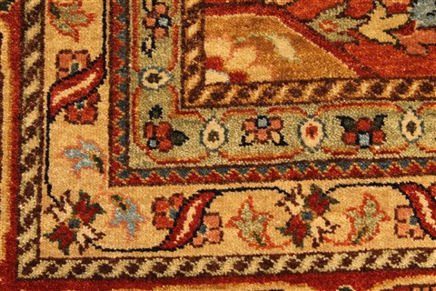 Serapi Beige Hand Knotted 129 X 149 Area Rug 250-28464 Image 11