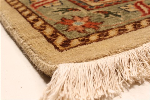 Serapi Beige Hand Knotted 129 X 149 Area Rug 250-28464 Image 13