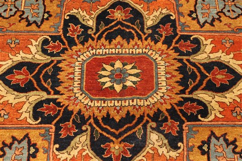 Serapi Beige Hand Knotted 129 X 149 Area Rug 250-28464 Image 2