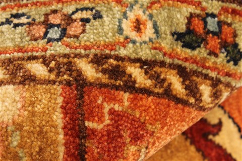 Serapi Beige Hand Knotted 129 X 149 Area Rug 250-28464 Image 9