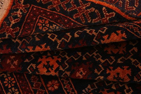 Baluch Red Hand Knotted 31 X 40 Area Rug 253-28465 Image 3