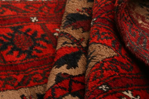 Baluch Red Hand Knotted 31 X 44 Area Rug 253-28467 Image 2