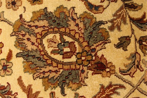 Tabriz Beige Hand Knotted 120 X 1411 Area Rug 250-28478 Image 9