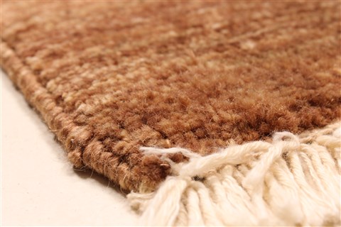 Modern Brown Hand Knotted 58 X 710 Area Rug 250-28481 Image 11