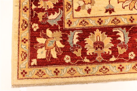 Pishavar Beige Hand Knotted 65 X 81 Area Rug 250-28484 Image 1