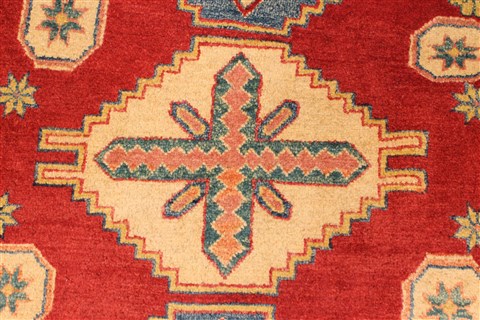 Kazak Red Hand Knotted 40 X 49 Area Rug 250-28501 Image 2