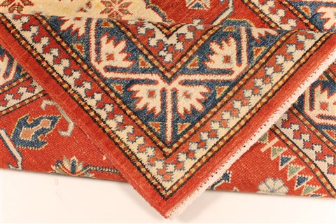 Kazak Red Hand Knotted 38 X 53 Area Rug 250-28502 Image 6