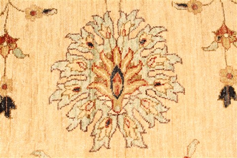Pishavar Beige Hand Knotted 120 X 1410 Area Rug 250-28509 Image 12