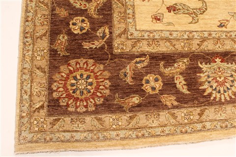Pishavar Beige Hand Knotted 120 X 1410 Area Rug 250-28509 Image 1