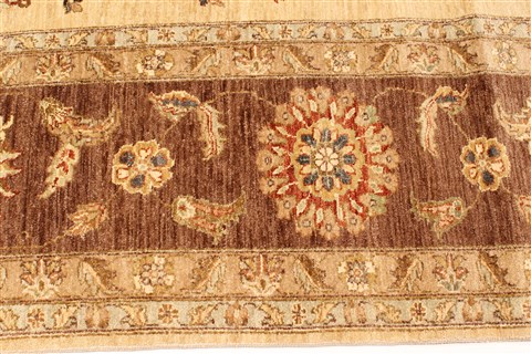 Pishavar Beige Hand Knotted 120 X 1410 Area Rug 250-28509 Image 3